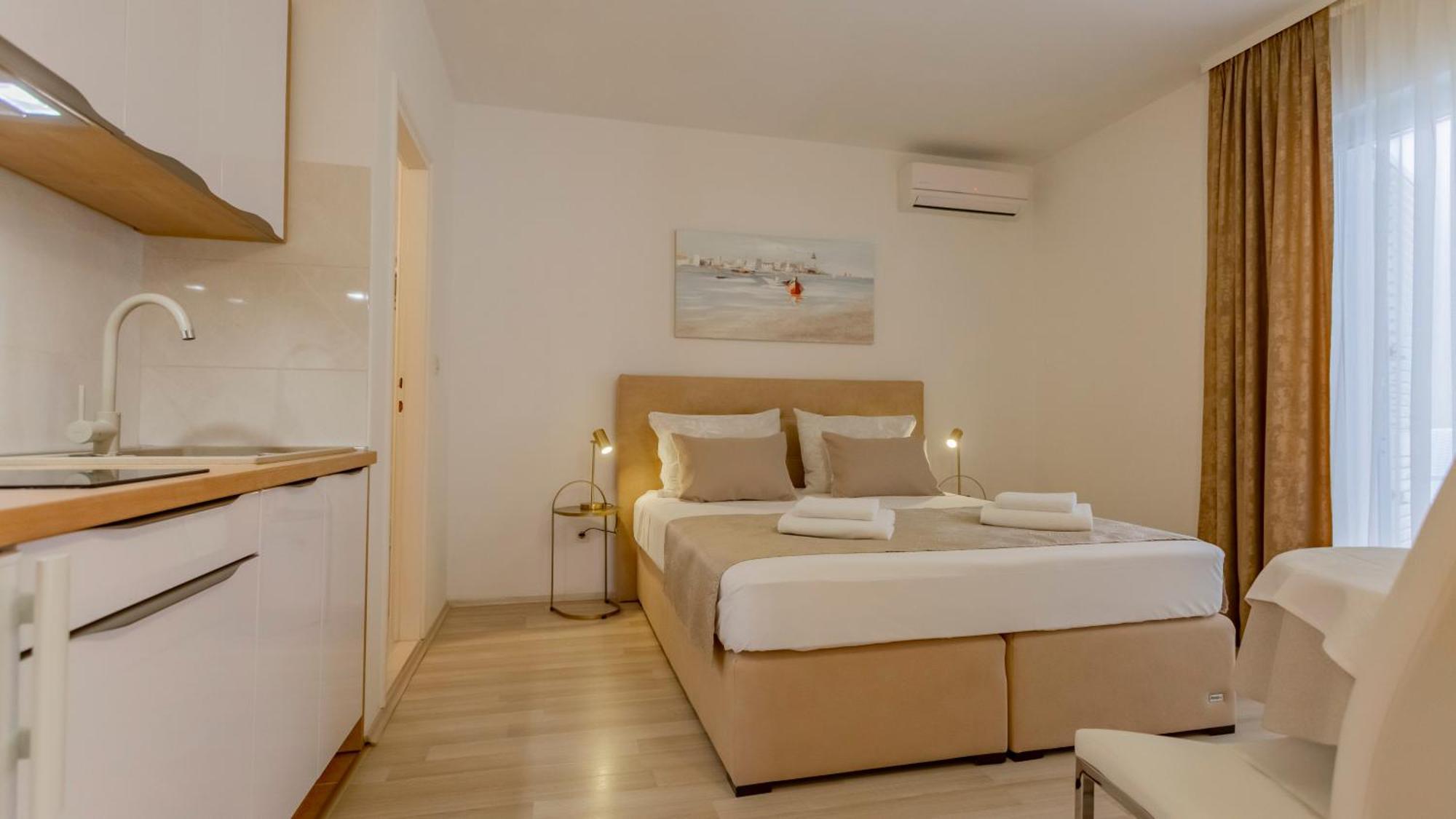 Baska Voda Apartments - Steps From The Beach, Free Parking, Central Location Luaran gambar