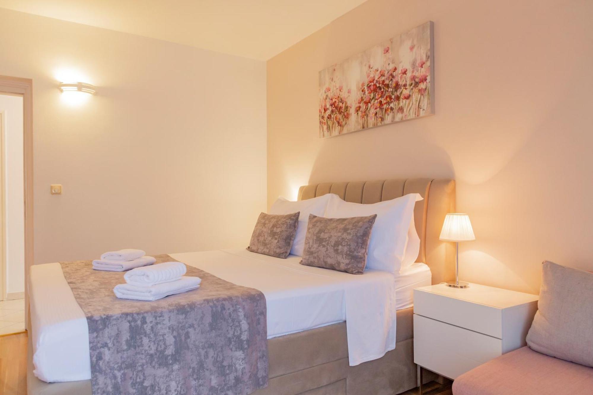 Baska Voda Apartments - Steps From The Beach, Free Parking, Central Location Luaran gambar