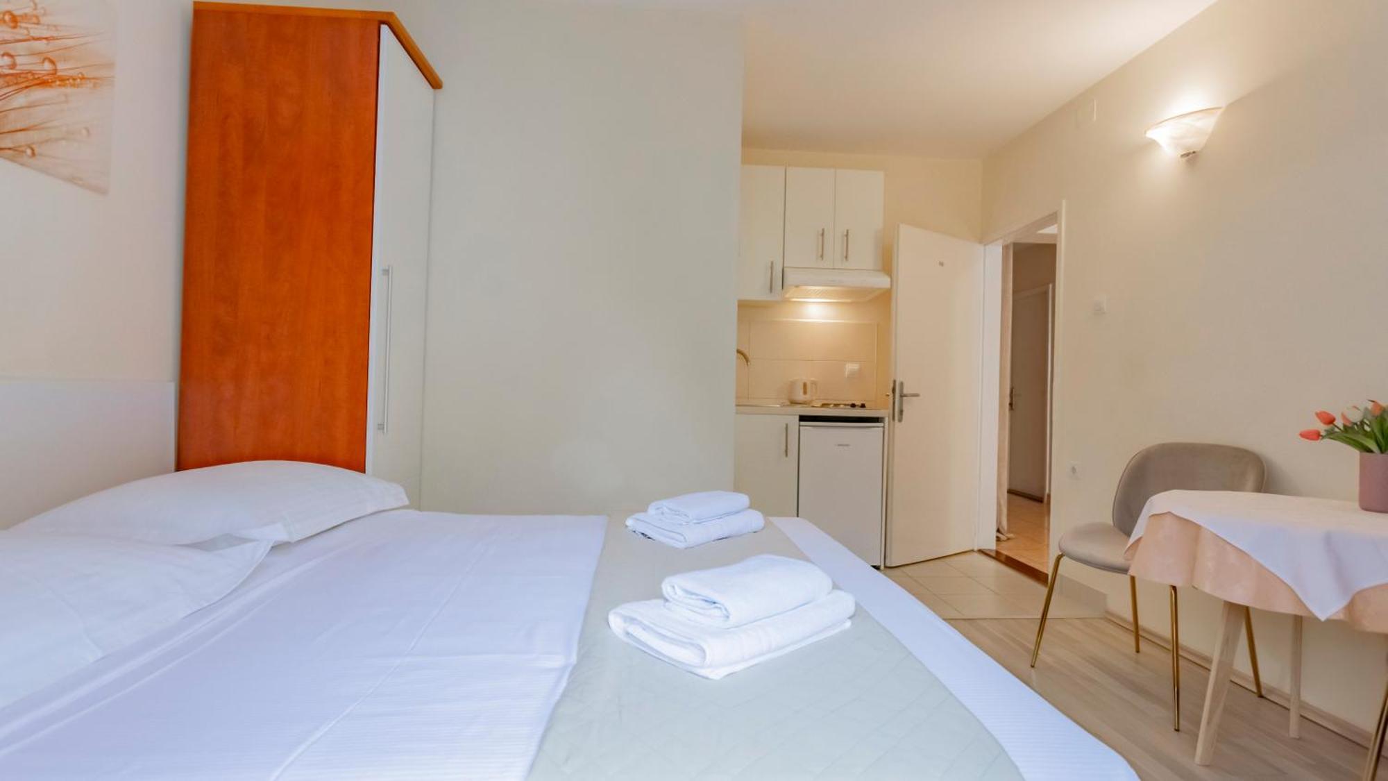 Baska Voda Apartments - Steps From The Beach, Free Parking, Central Location Luaran gambar
